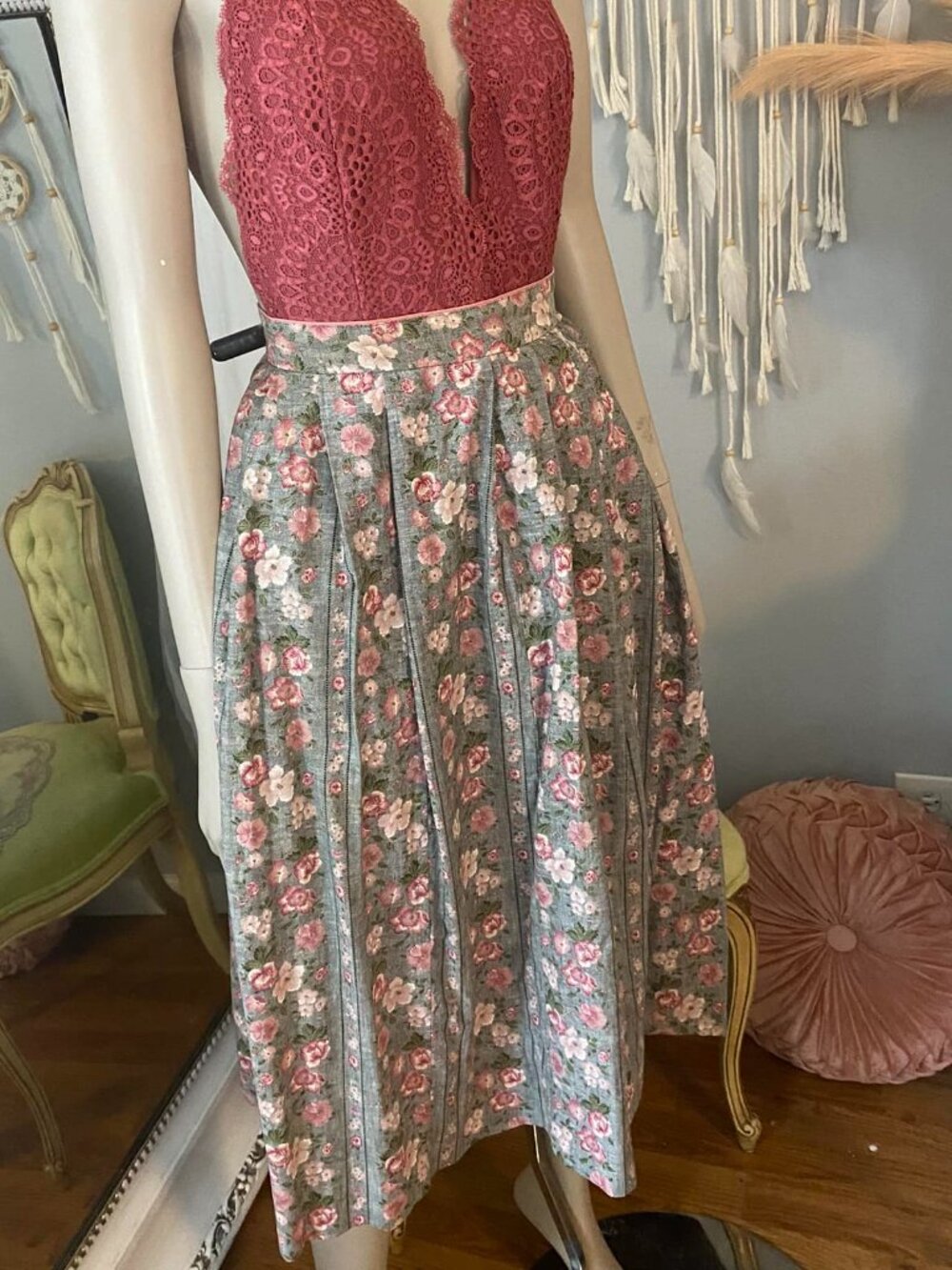 Geiger Austria vintage midi skirt grey pink floral 80s 90s